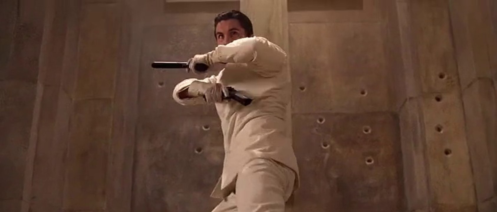 Equilibrium [HD] - scène combat armé gun kata fight scene