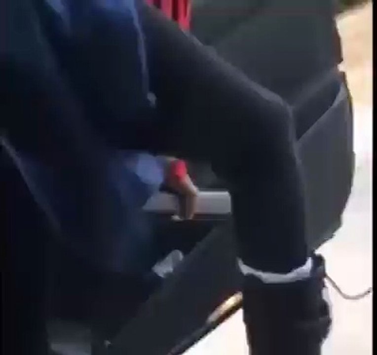 Over smart lady