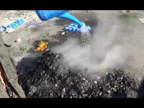 Aversa - Il Mercato Ortofrutticolo tra sporcizia, feci e falò (07.02.15)