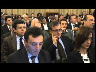 Napoli - Una crescita possibile (06.02.15)