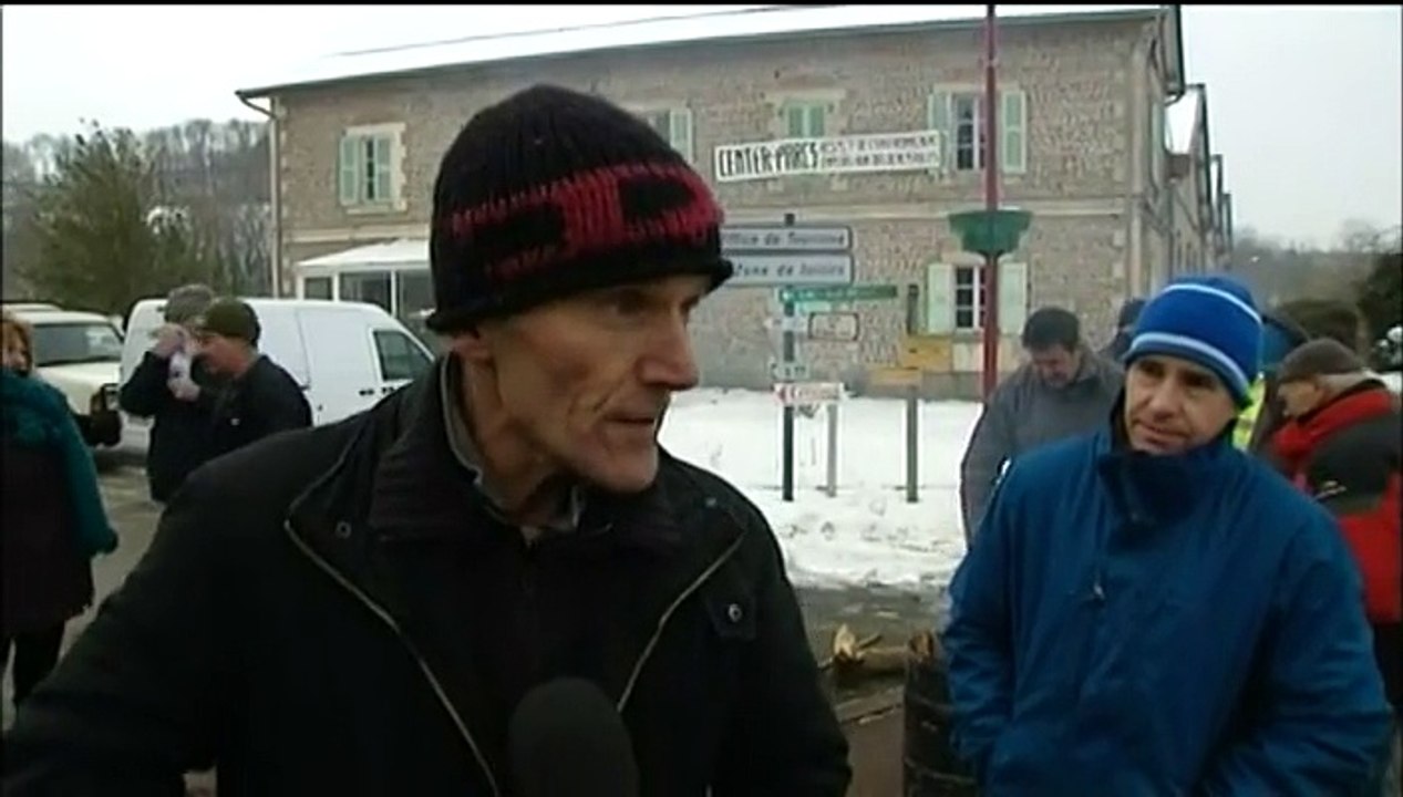 A Roybon, opposants et partisans du Center Parcs face à face
