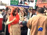PML-N workers Says Go Nawaz Go