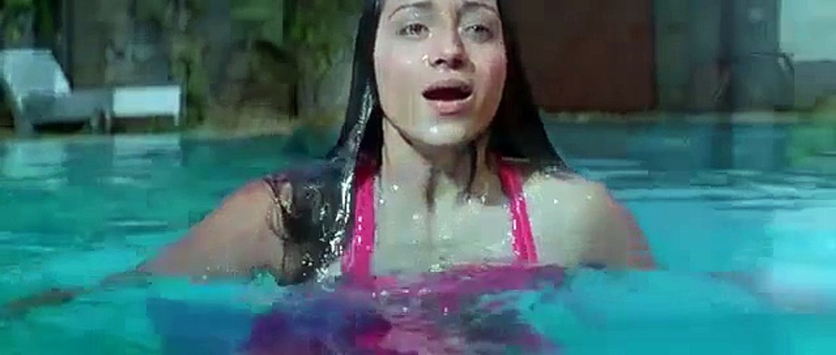 Actress Trisha Swimming Scene From Krishna Hindi Dubbed Telugu Movie
