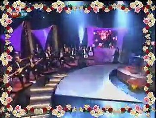 ÜÇÜ BİR YERDE *Bastım Da Kırıldı İğdenin Dali*