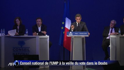 FN dans le Doubs: Sarkozy demande à Hollande de la "pudeur"