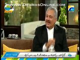 Aamir Liaquat Teasing Cricketer Zaheer Abbas With An Incident When A Girl Fan Jumped On Him In Ground