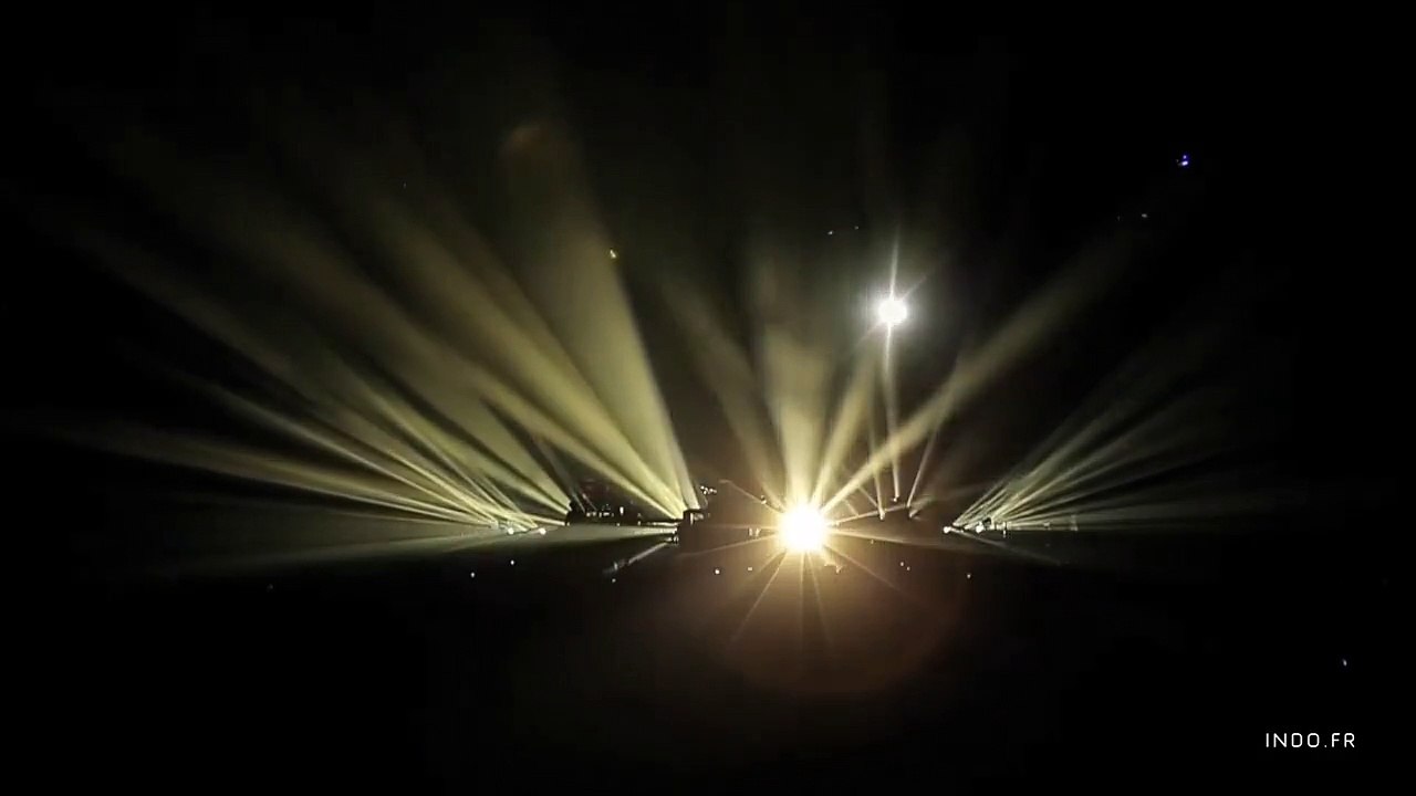 clip 2 pour indochine la radio