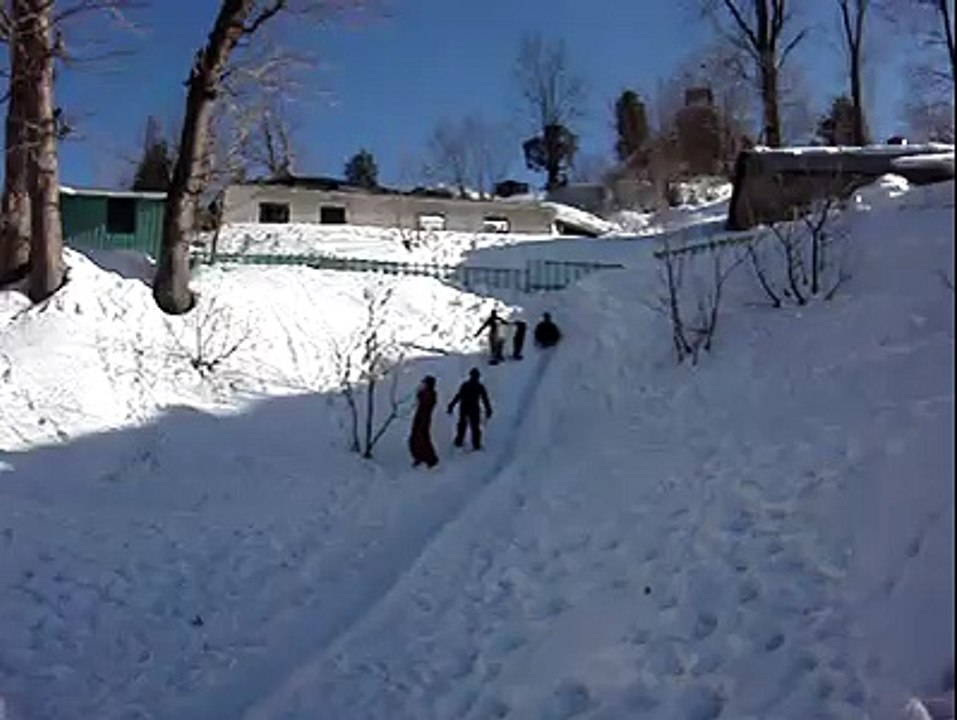 Skiing nathiagali