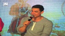 Aamir Khan INSULTS Shahrukh Khan - PK Poster Launch - Video Mobshar Hassan