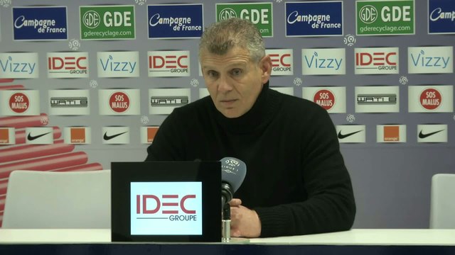 FOOT - L1 - SMC - Garande : «De l'abnégation, du courage»