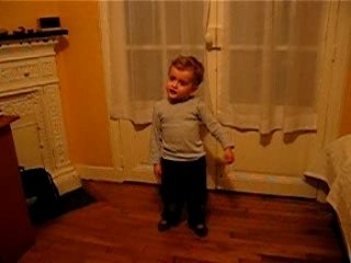 Antoine chante Maya l'abeille 06 03 2007