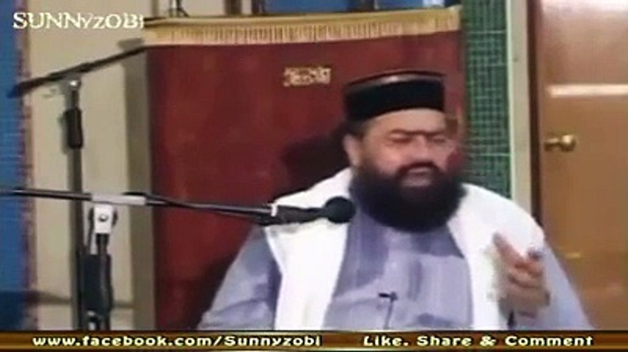Molvi Sahab Masjid Main Baith kar Galion Ka Dars Detay Hoyay