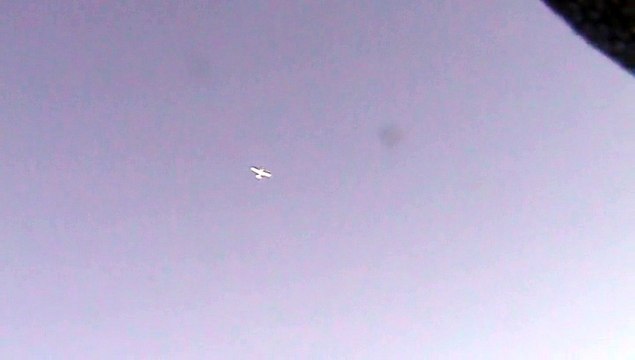 Randonnée motoneige 07.02.2015 vidéo 09 arrivée au bout du terrain de l'aéroport de Québec