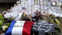 Nombreux hommages à Paris, un mois après l'attaque contre Charlie Hebdo