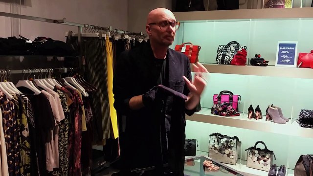 CRISTIANO GATTO - LA MODA CON LA m MINUSCOLA! Calza velata