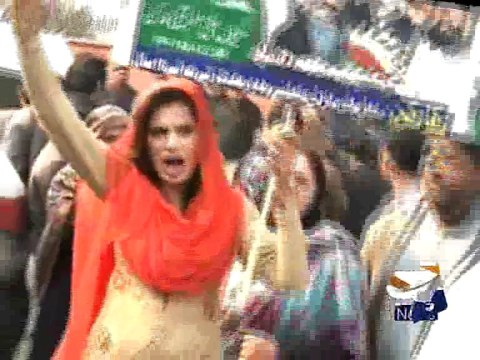 لگانے تھے،’’گو عمران گو‘‘ کے نعرے ،لگادیئے ’’گو نواز گو‘‘ کے نعرے