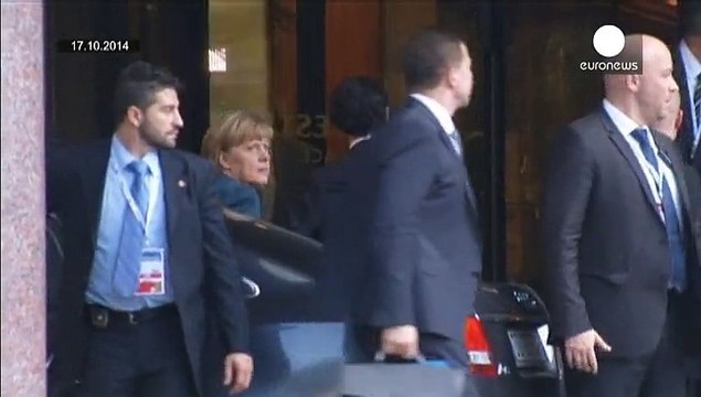 Leaders agree four-way talks on Ukraine crisis in Minsk on Wednesday