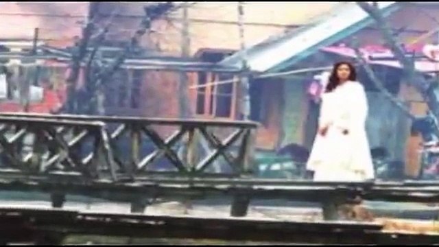 Fitoor Katrina Kaif And Aditya Roy Kapoor Kissing Scene.mp4