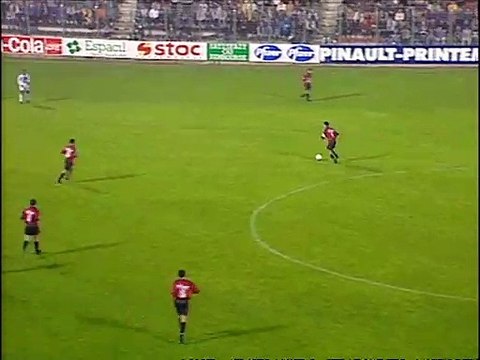 11/10/94 : Sylvain Wiltord (40') : Rennes - Auxerre (2-2)