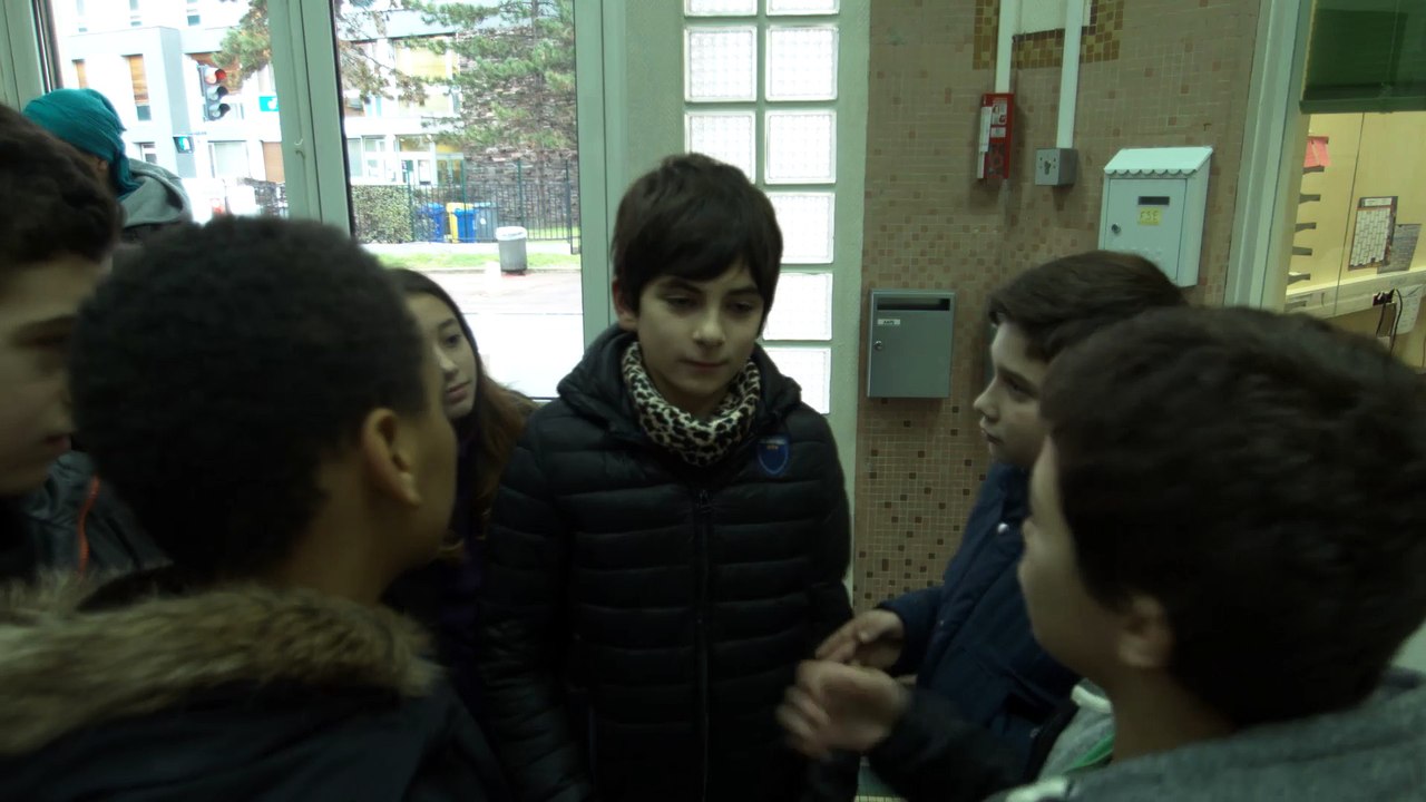 Atelier critques filmées 2015 Collège Victor Hugo (5D)