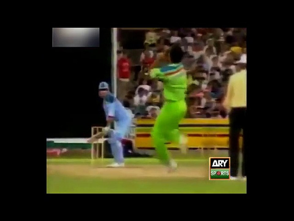 Wasim Akram Bowling Lethally -