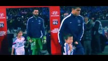Le beau geste de Thiago Silva qui donne sa veste à un petit garçon frigorifié