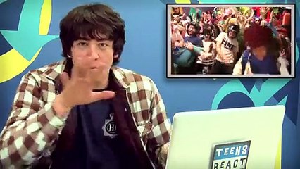 TEENS REACT TO HARLEM SHAKE