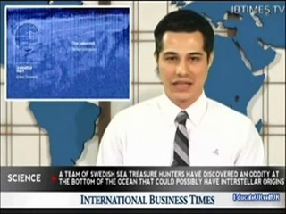 UFO+ USO Unbelievable Daylight Footage In The Sea (Low)