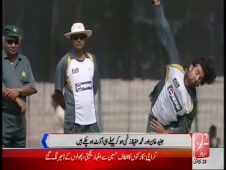 WC 2015 Unfit Sohail Khan leaves ground during warm-up match