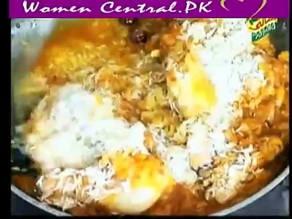 Lubna Cooks - 13th July 2012 (Paella and Okra with Tomatoes )