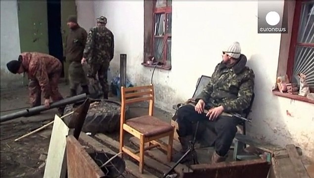 Intense shelling in eastern Ukraine drives civilians to seek refuge across Russian border