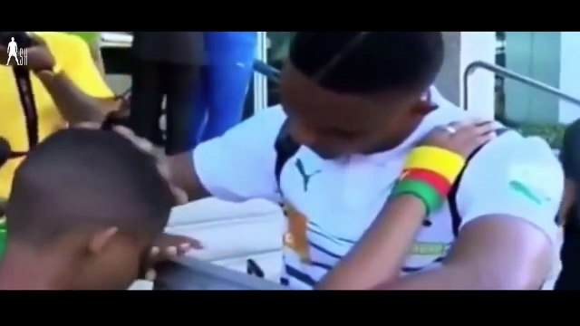 Football #Respect | Ft. Cristiano Ronaldo | Lionel Messi | Ronaldinho | 2015 HD