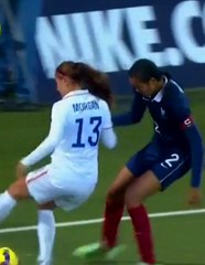 ABD'li Kadın Futbolcudan Arda Turan Çalımı