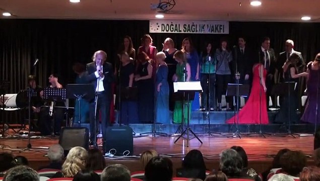 ESKİ DOSTLAR MÜZİK TOPLULUĞU KONSERİ 4