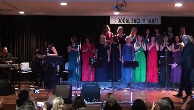 ESKİ DOSTLAR MÜZİK TOPLULUĞU KONSERİ 6