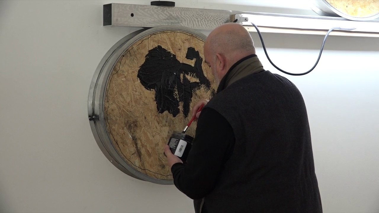 PEDRO CABRITA REIS, montage de l'exposition, Hôtel des arts, Toulon, janvier 2015