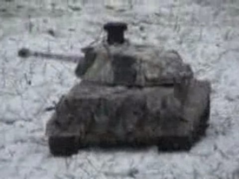 Tank Tamiya Rc King Tiger dans la neige
