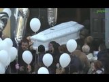 Napoli - I funerali di Rita Alloni, la ragazza morta sullo scooter in via Consalvo -live- (08.02.15)