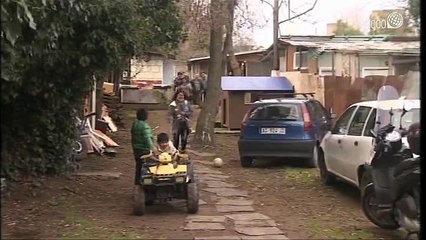 Papa Francesco visita il campo rom di Ponte Mammolo a Roma