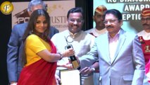 Celebs at K.C college Diamond awards