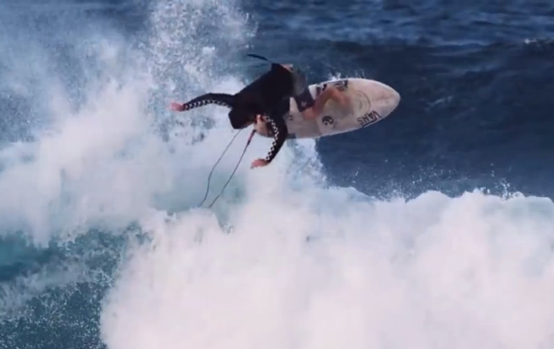 6 WEEKS OF ALOHA - Vans Triple Crown - Lay Day Freesurf sessions