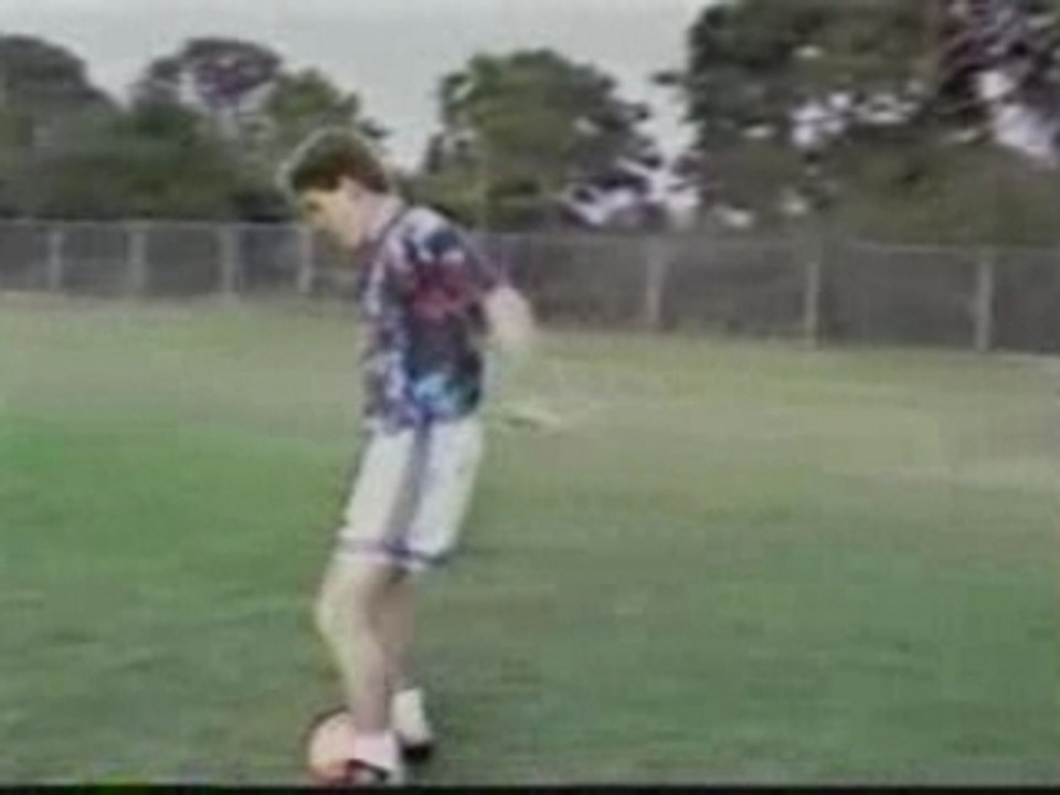 Ball-E-Wall