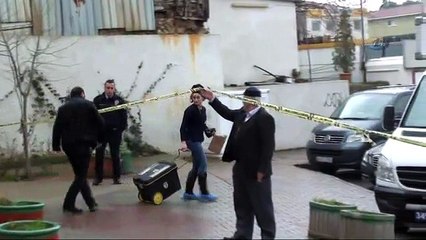 Duvarı delip 8 milyonluk vurgun yaptılar