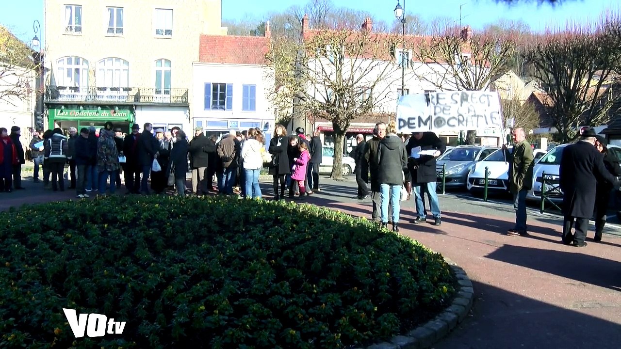 VOtv Auvers-sur-Oise l'opposition dans la rue