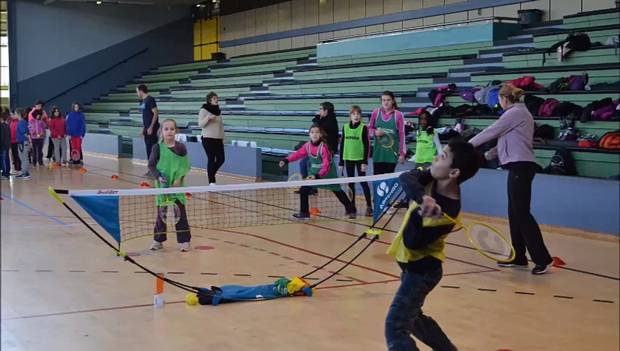 Rencontre départementale badminton Usep 2015