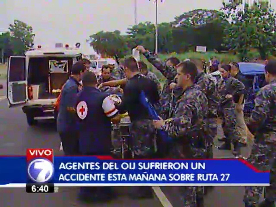 Agentes judiciales sufren accidente de tránsito en Caldera