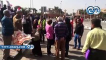 بالفيديو.. استقبال شعبي بأعلام مصر بمطار القاهرة للرئيس الروسي بوتين