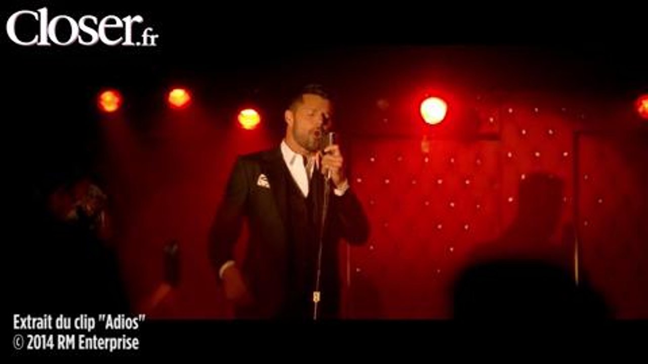 Clip Buzz : Ricky Martin "Adios"