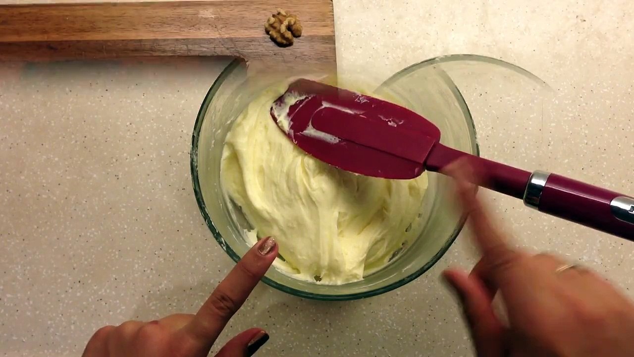 Episode 5 - How to Make Cream Cheese Frosting | Ayesha's Cake Diaries