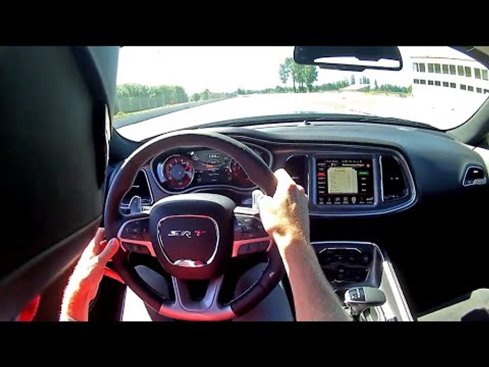 2015 Dodge Challenger SRT Hellcat 1/4 Mile - WR TV POV Track Test